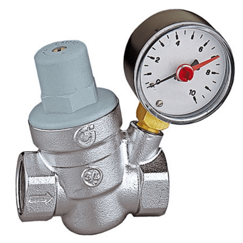 Редуктор давления воды с манометром 1/2
